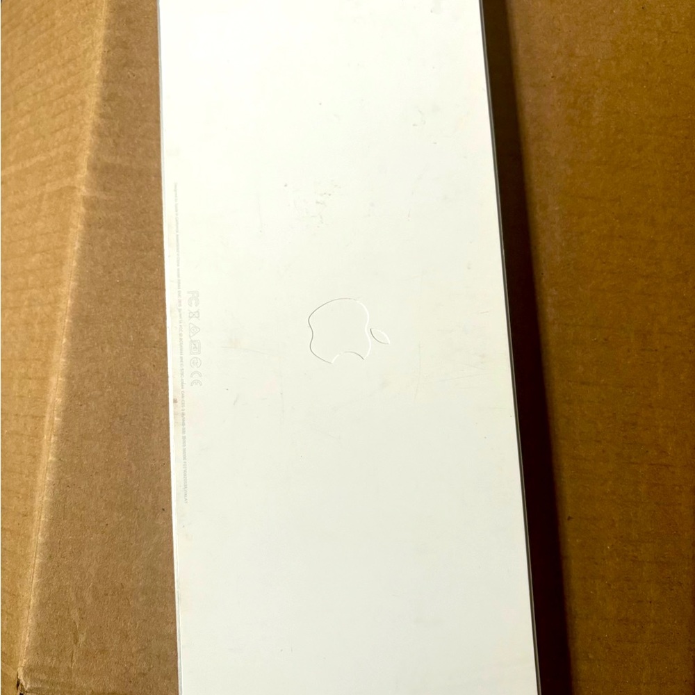Apple keyboard